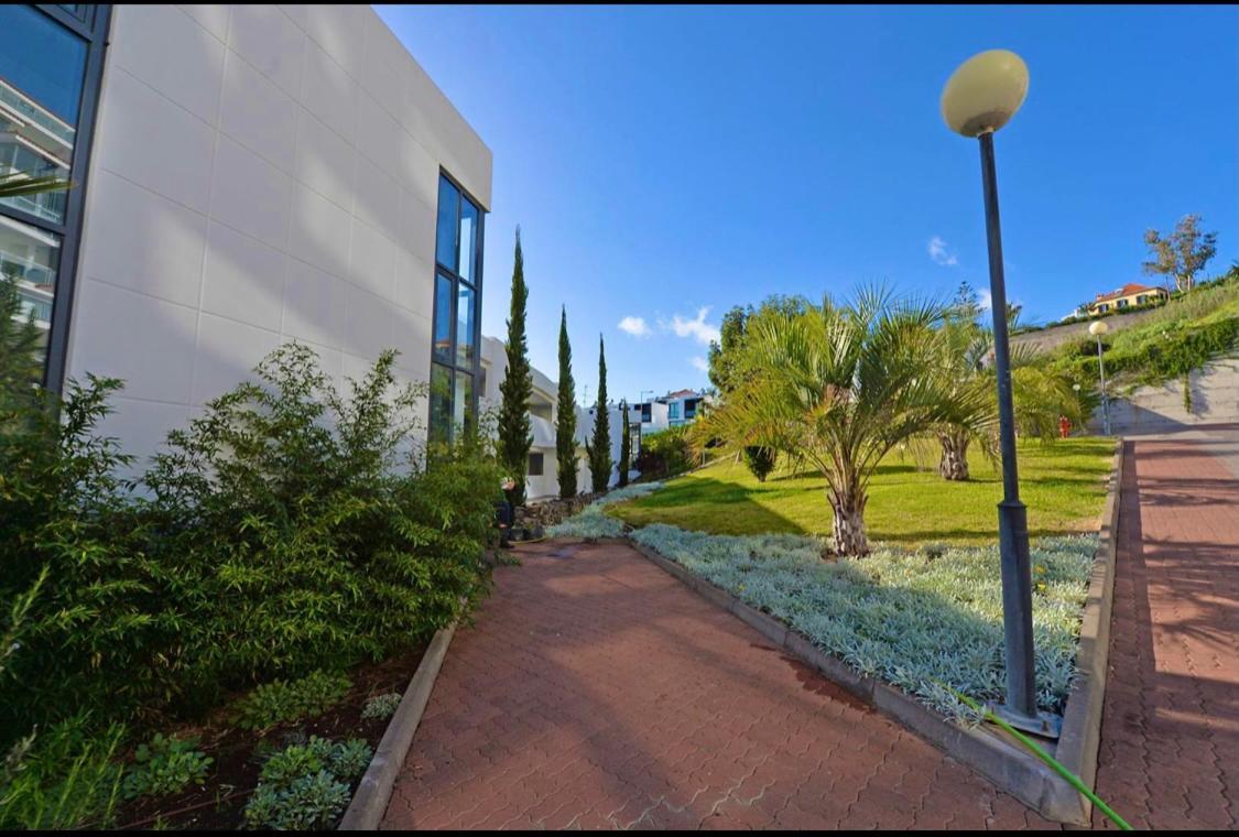 Apartamento Rubeus Caniço Exterior foto